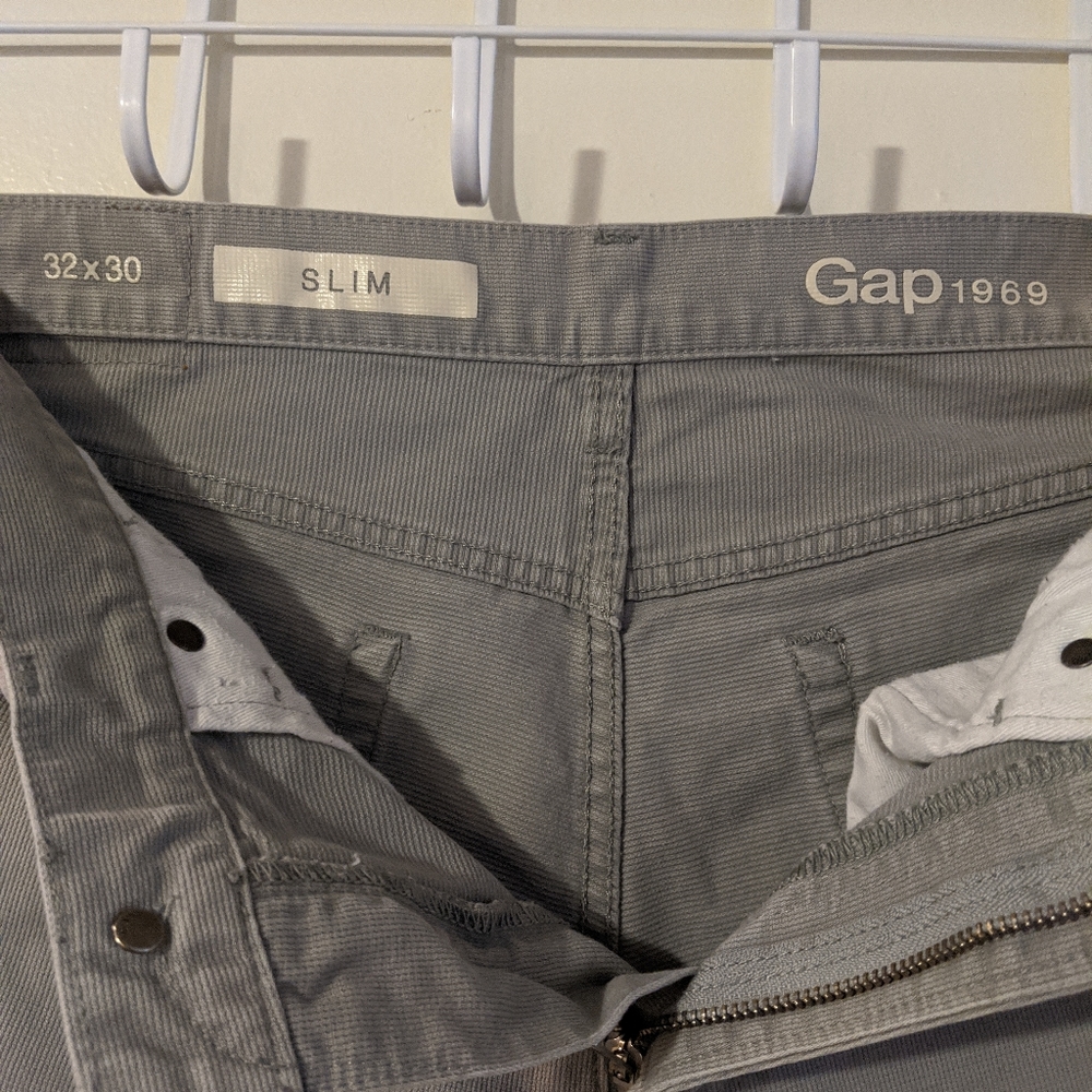 Gap slim fit pants